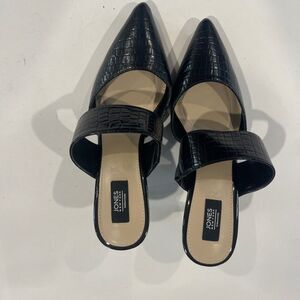 Jones New York Black Shoes‎ - Size 9.